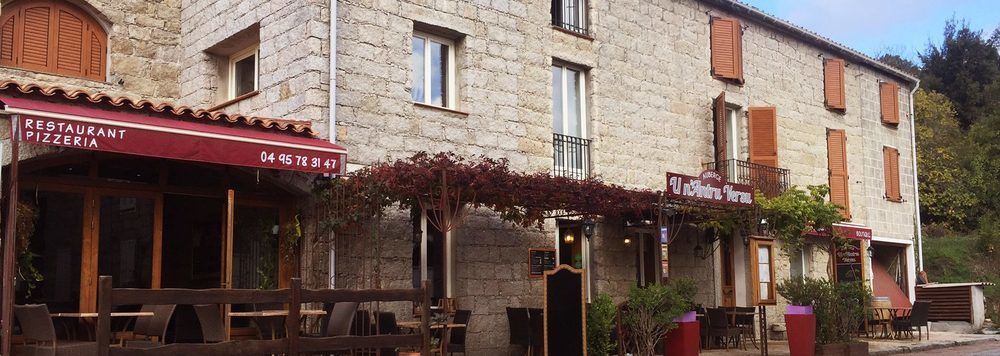 Auberge U N'Antru Versu San-Gavino-di-Carbini Exteriér fotografie